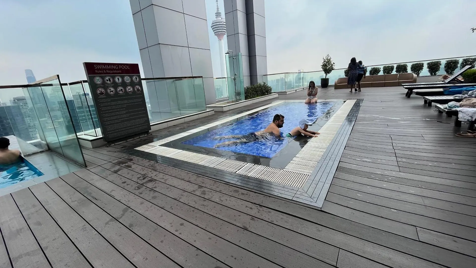 Apartment Platinum Klcc By Black Sand Kuala Lumpur Malaysia