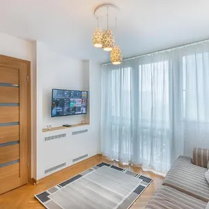 Strict Center - Metro,free Parking Apartment Warsaw