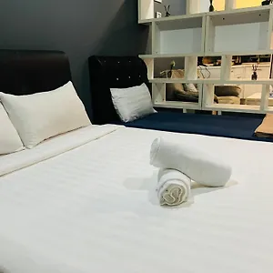  Apartment Mercu Summer Suites Klcc By Sweet